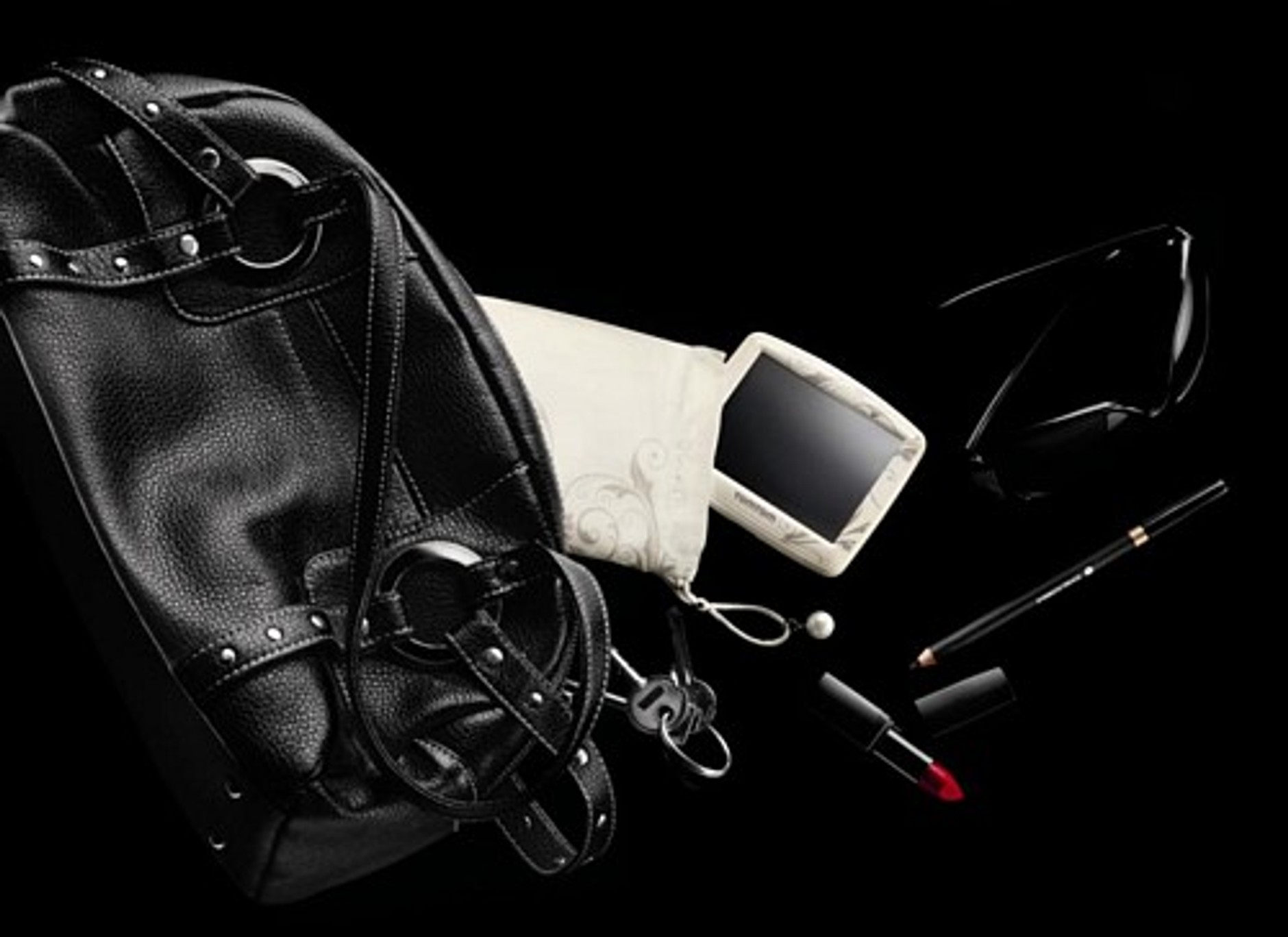 TomTom White Pearl -  Nawigacja tylko dla kobiet!