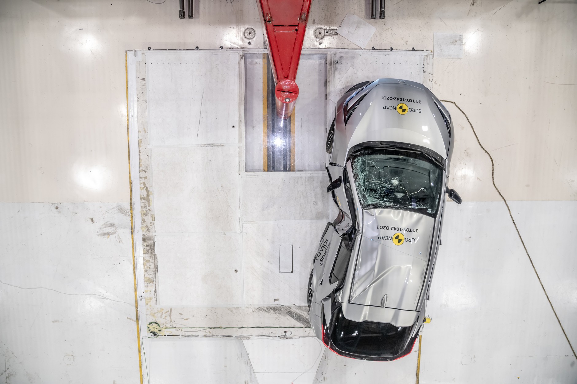Crash test: Toyota C-HR