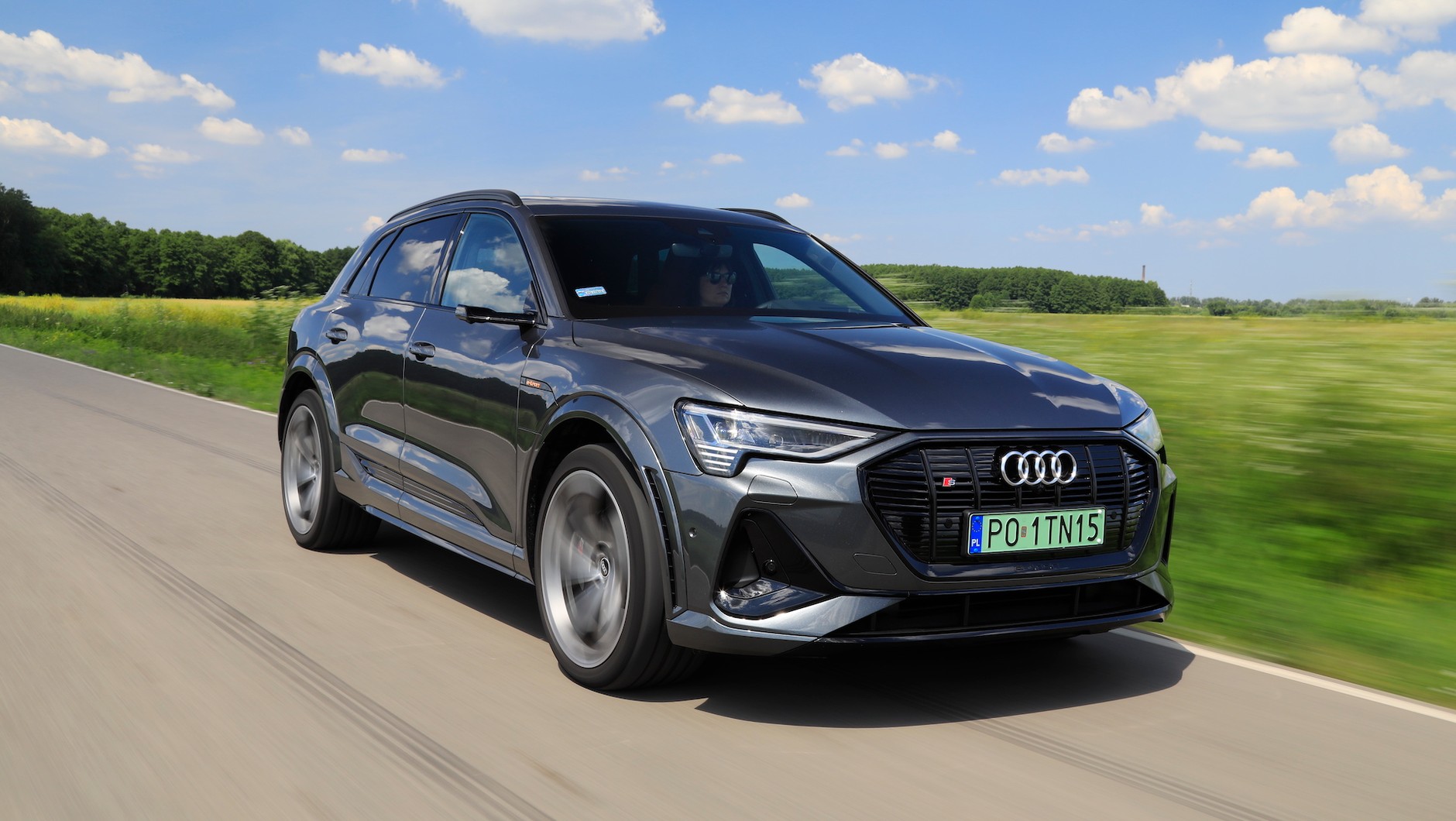 Audi e-tron S (2021)