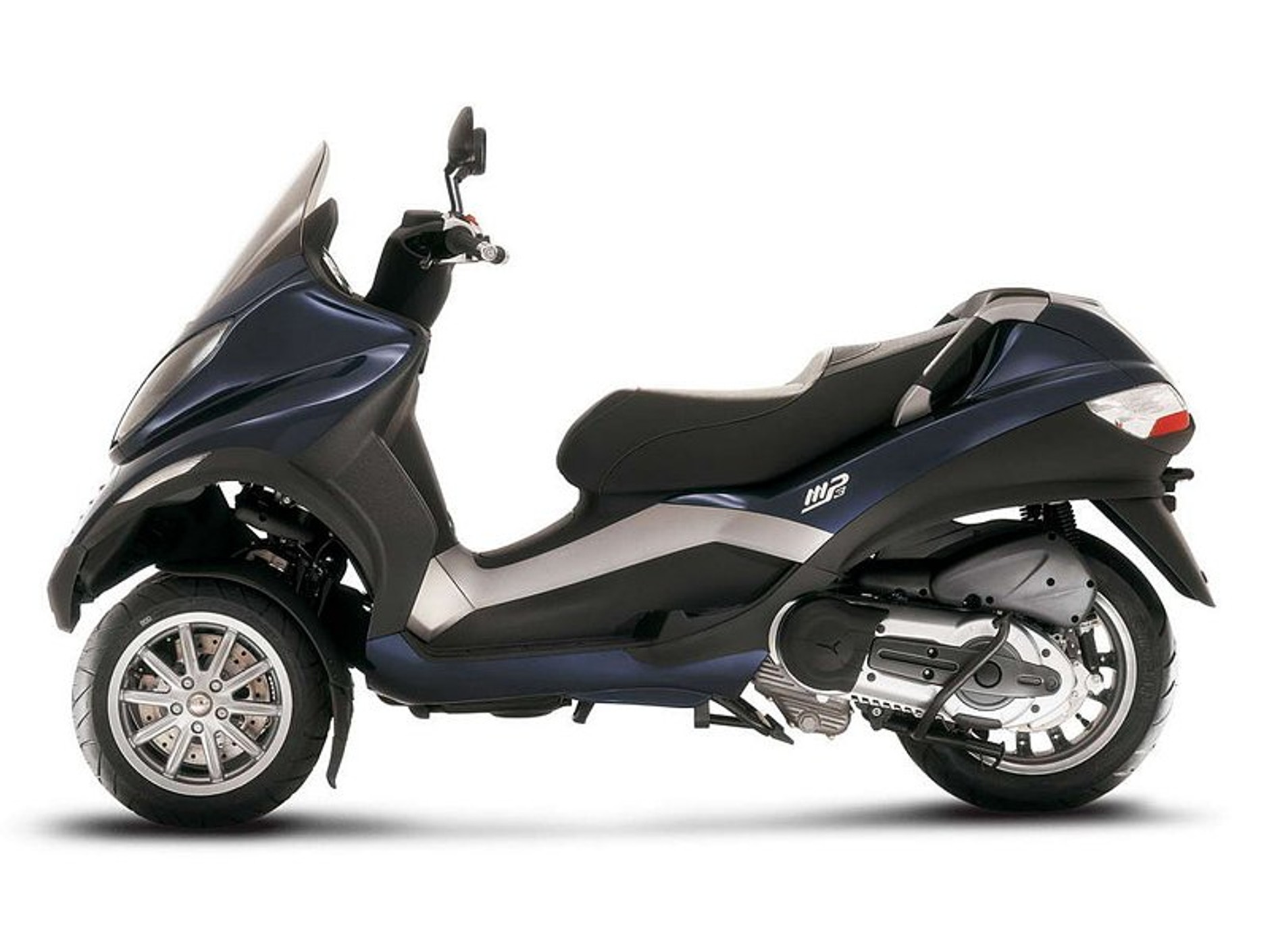 Gilera Fuoco 500 i Piaggio MP3 400: trójkołowcem do pracy