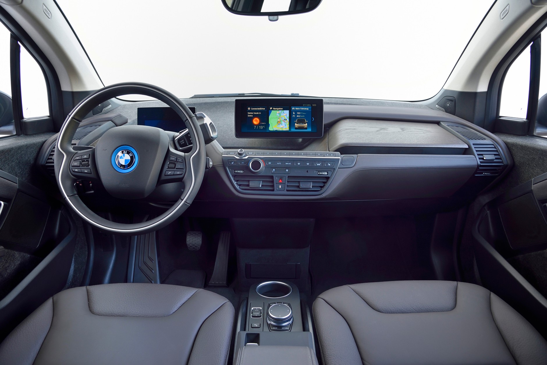 BMW i3S