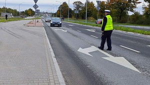 Do 15 punktów karnych i mandat 300 zł. Kierowcy łamią ten przepis nagminnie