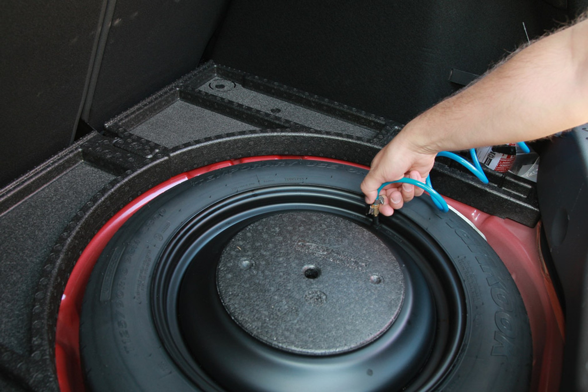 Samochodem za granicę. Radzimy jak przygotować się do wyjazdu