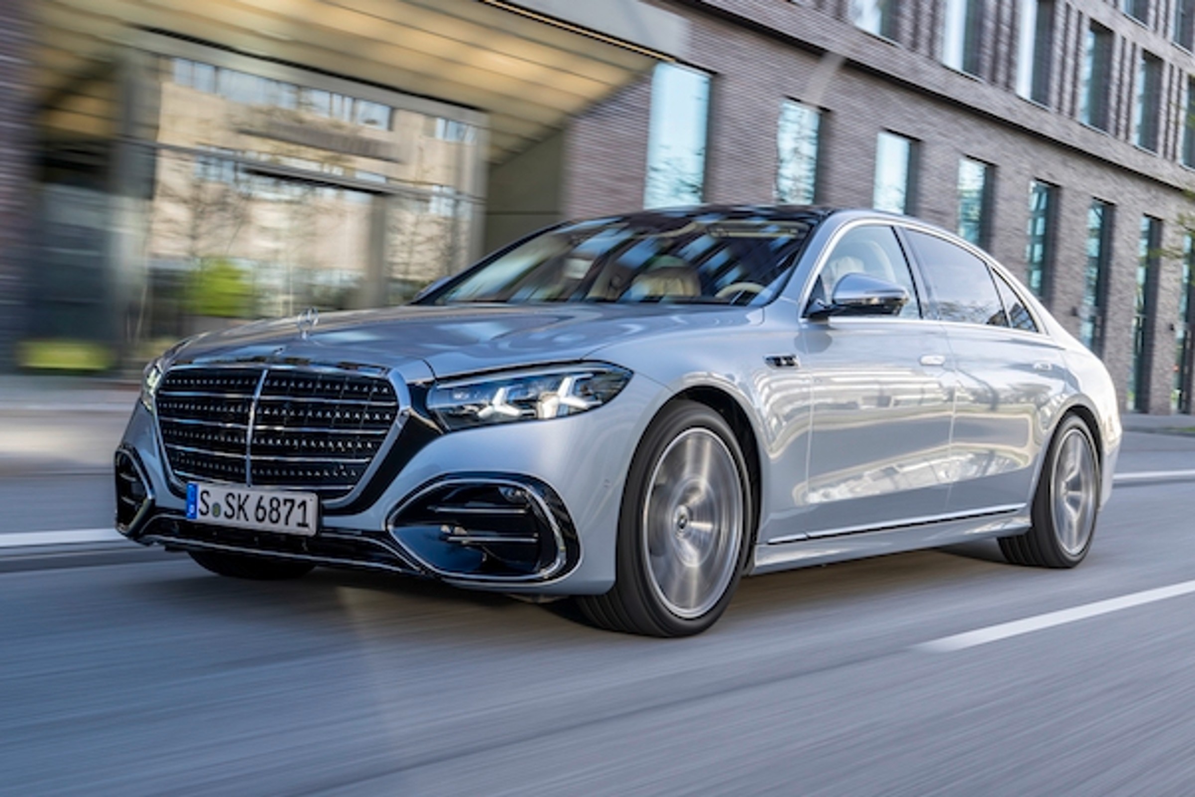 Jeździłem nową klasą S Mercedesa. Zazdroszczę jej przyszłym właścicielom