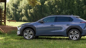 Subaru Solterra - Japończycy pokazali swojego elektrycznego SUV-a 