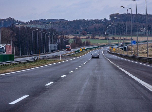 Czesi znaleźli autostrady, które są dla nich wzorem. Nie uwierzycie, o kogo chodzi