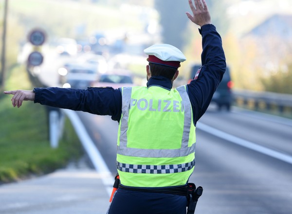 Nie chcesz stać w korku? Zapłacisz mandat za zjazd z autostrady