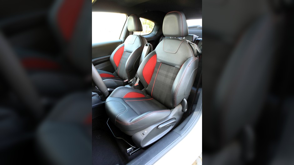 Peugeot 208 GTI