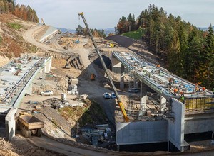 Po zawaleniu się stropu drogowcy wracają do drążenia tunelu na S1