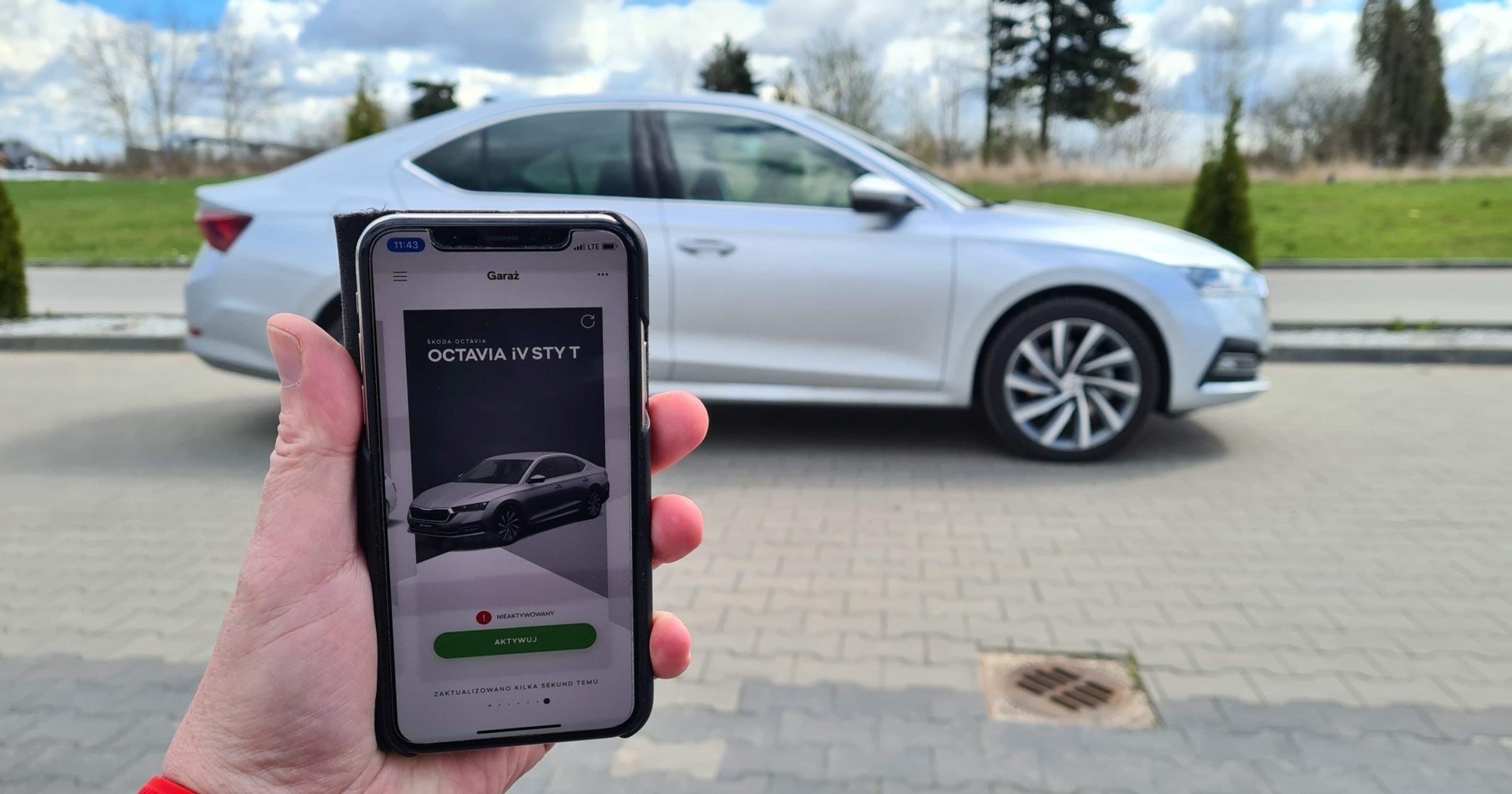 Skoda Octavia - aplikacja w smartfonie