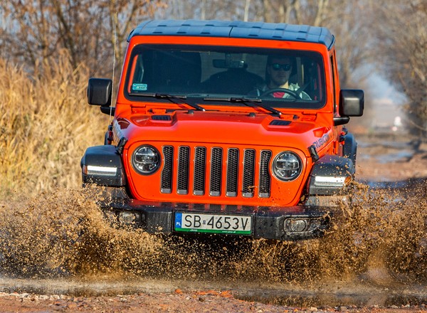 Jeep Wrangler Rubicon – ostatni co się błotu nie kłaniał | TEST
