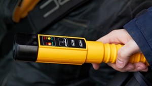 Krakowski aktor miał potrącić Lexusem motocyklistę. Usiłował uciec z miejsca wypadku