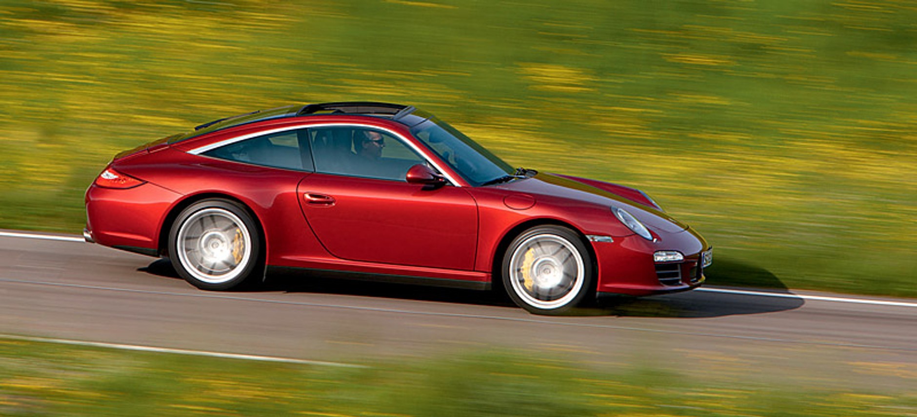 Porsche 911 Targa: gruntowna modernizacja, napęd 4x4 w standardzie