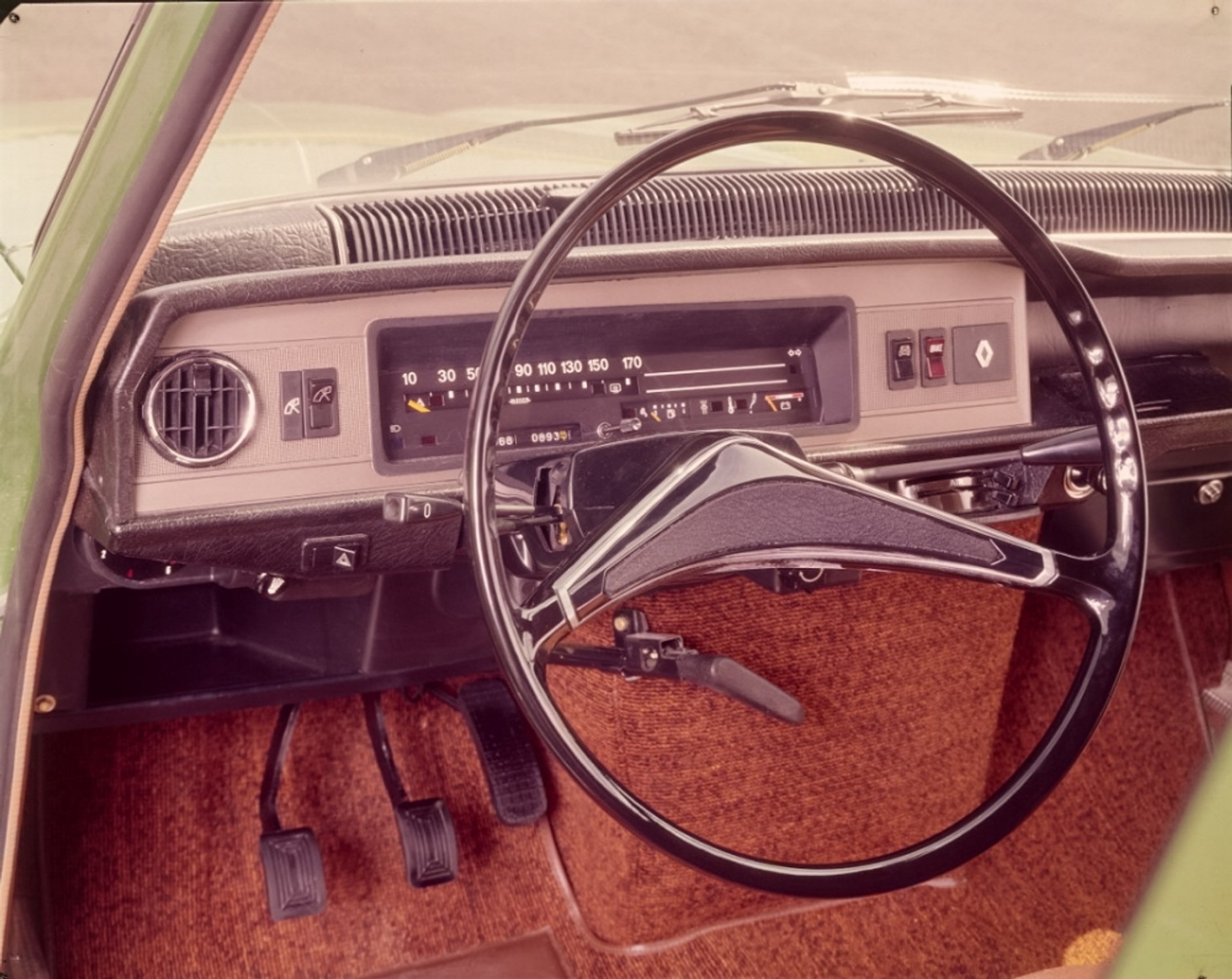 Jubileusz Renault 16 - wielki przełom w historii motoryzacji