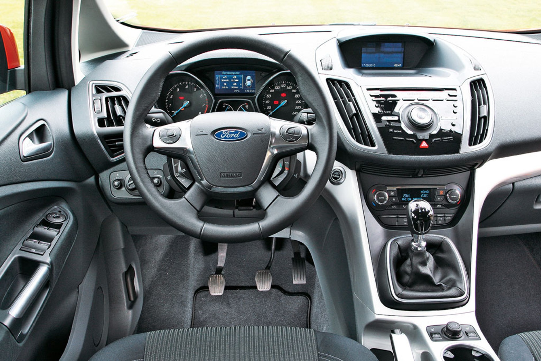 Ford C-Max i Grand C-Max: Podwójna stawka Forda