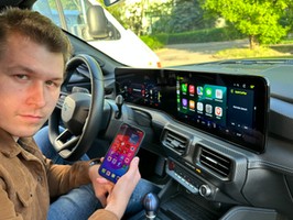 Android Auto i Apple CarPlay potrafią się same rozłączyć. Jak to naprawić?