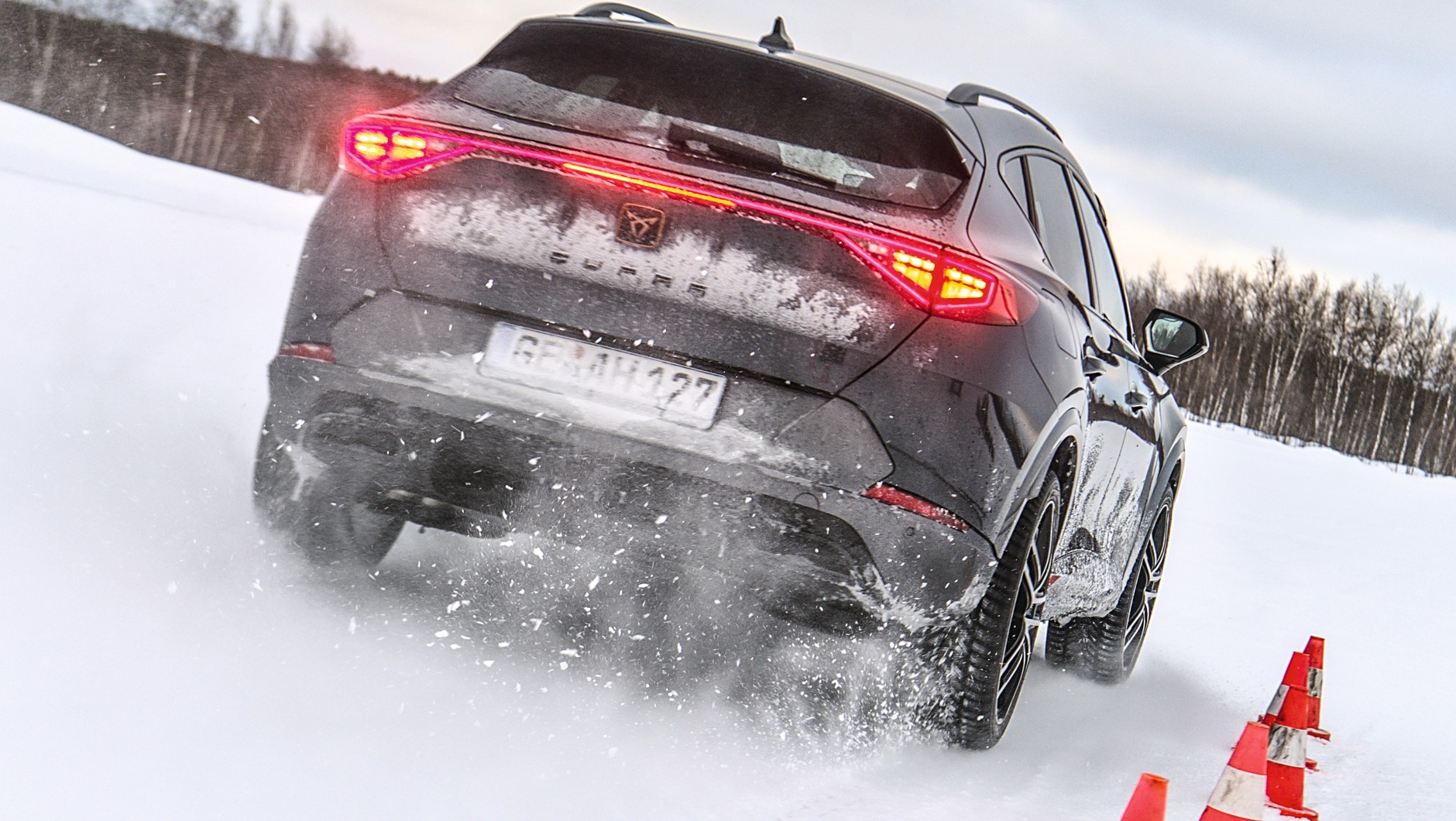 Napęd 4x4 nie zastąpi dobrych opon