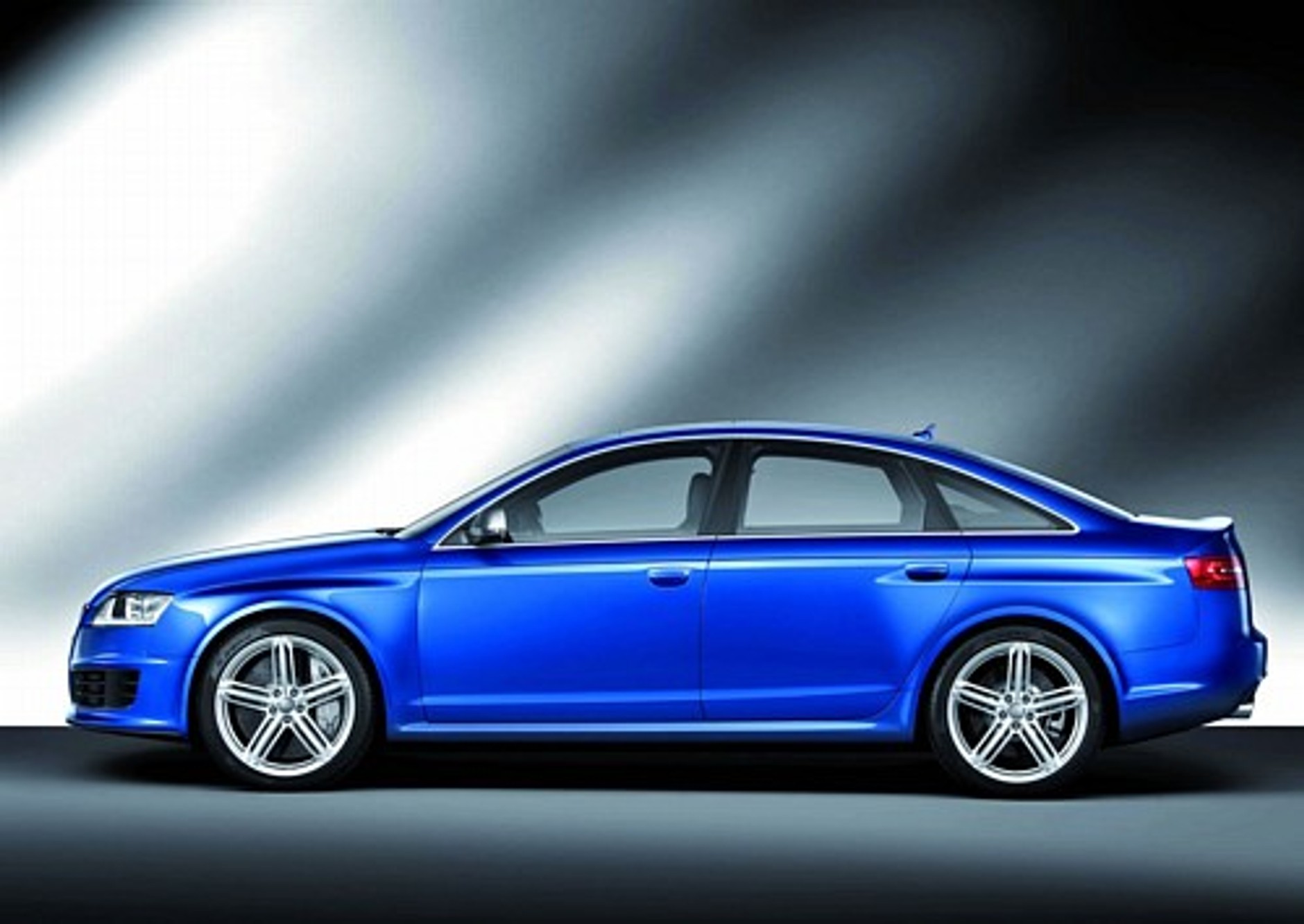 Audi RS6 limuzyna na sportowo