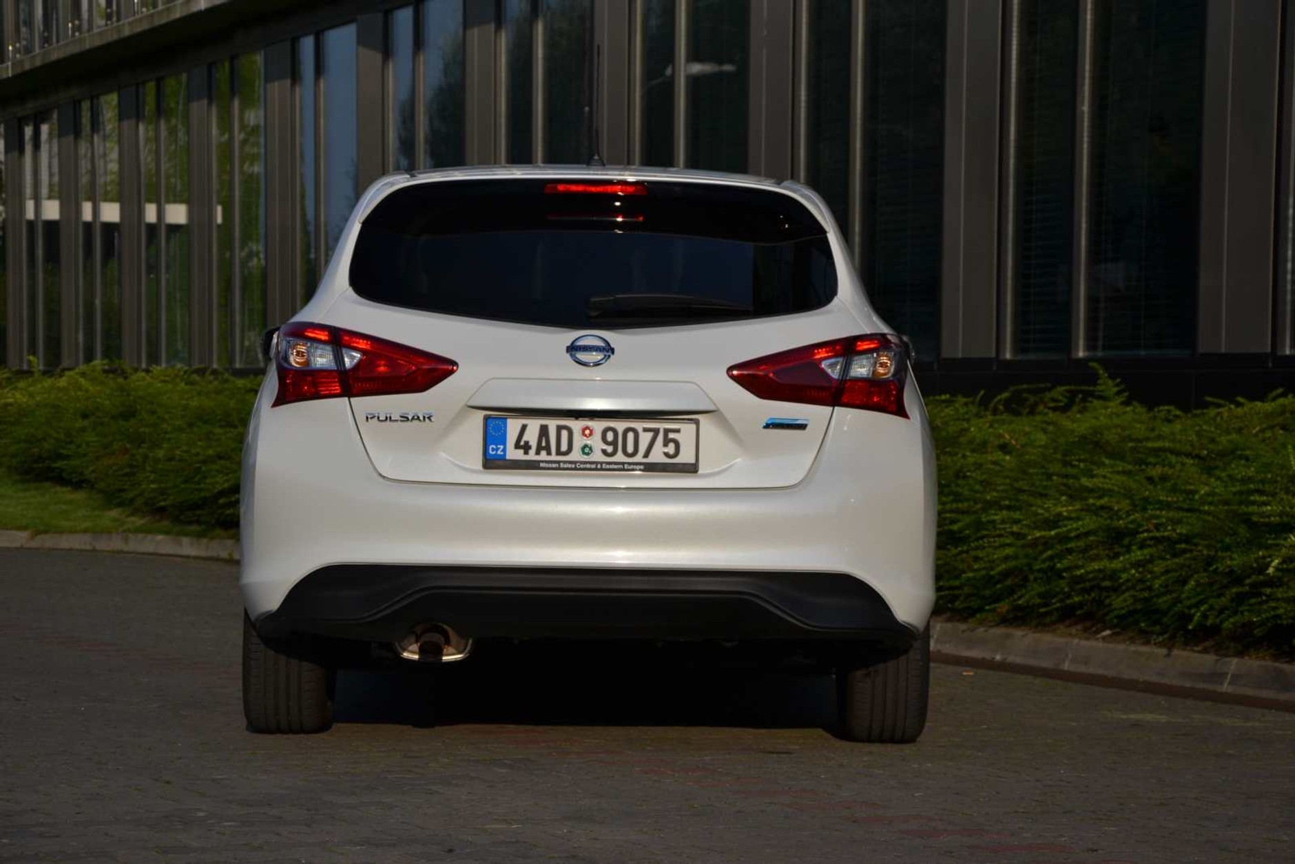 Nissan Pulsar - nowa oferta na rynku kompaktów. Pierwsza jazda