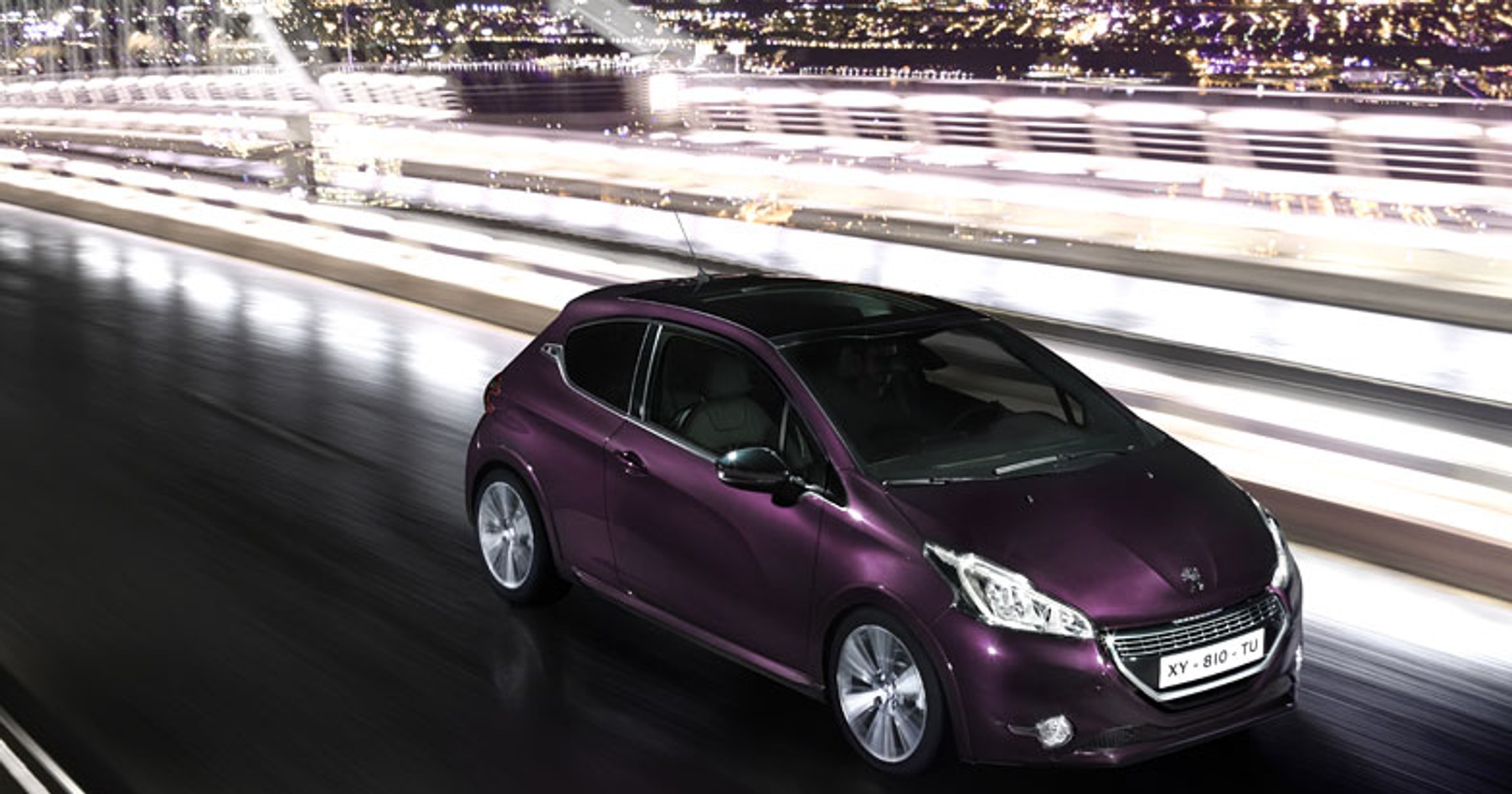 Stylowy Peugeot 208 XY