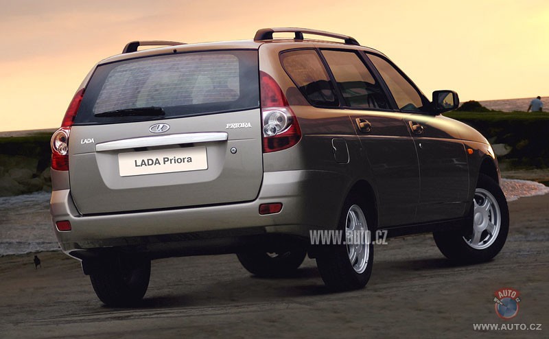 Lada Priora 2171 Universal: nowe kombi z Rosji