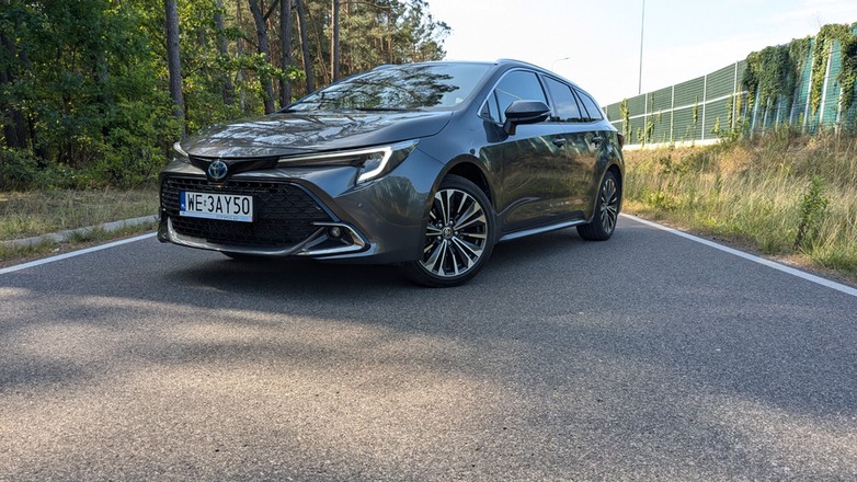 Toyota Corolla TS 1.8 Hybrid Style