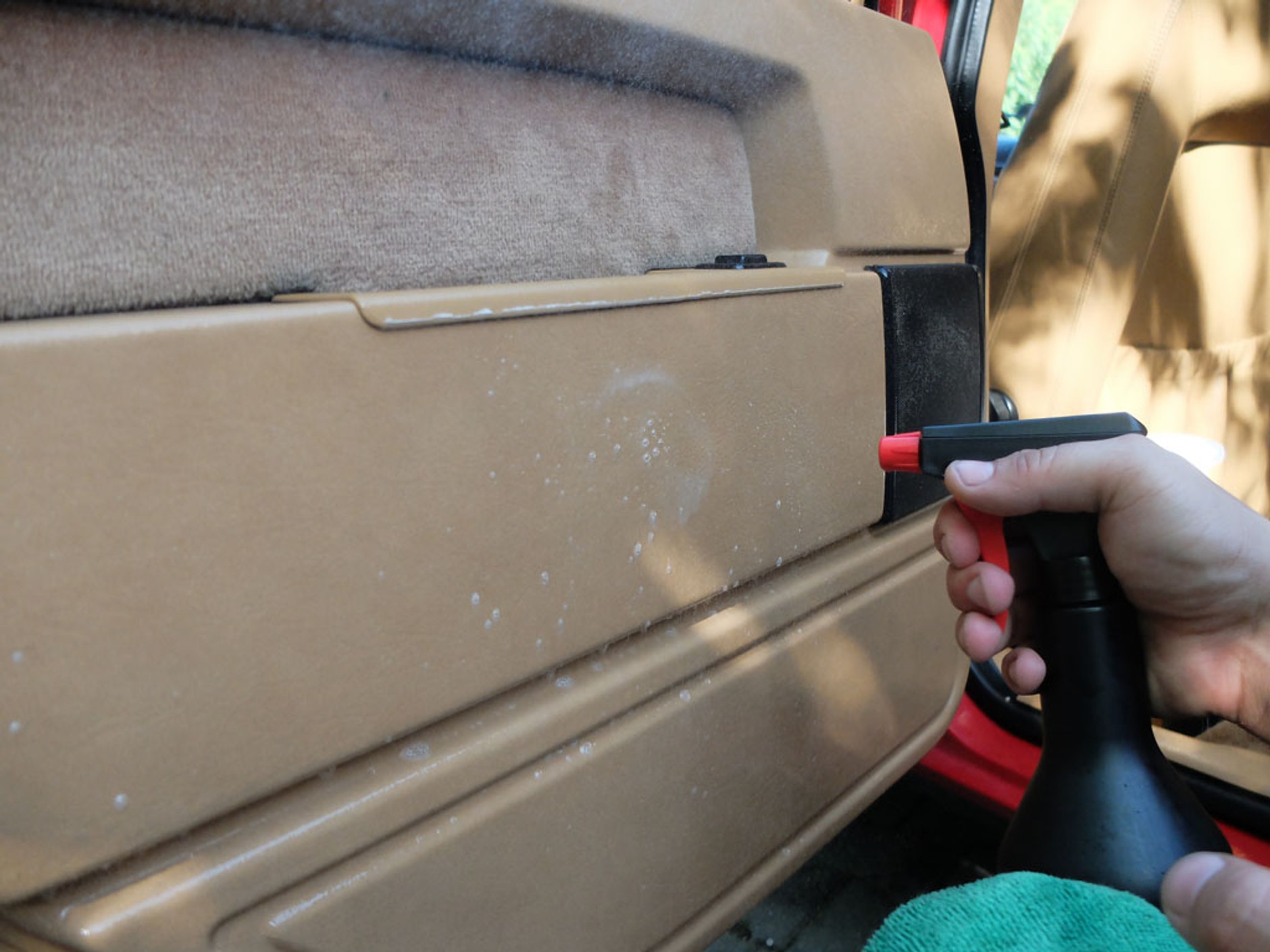 Odśwież wnętrze auta jak zawodowiec!