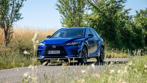 Cisza, zasięg i rata. Tak dziś wyglądają najbardziej opłacalne SUV-y hybrydowe