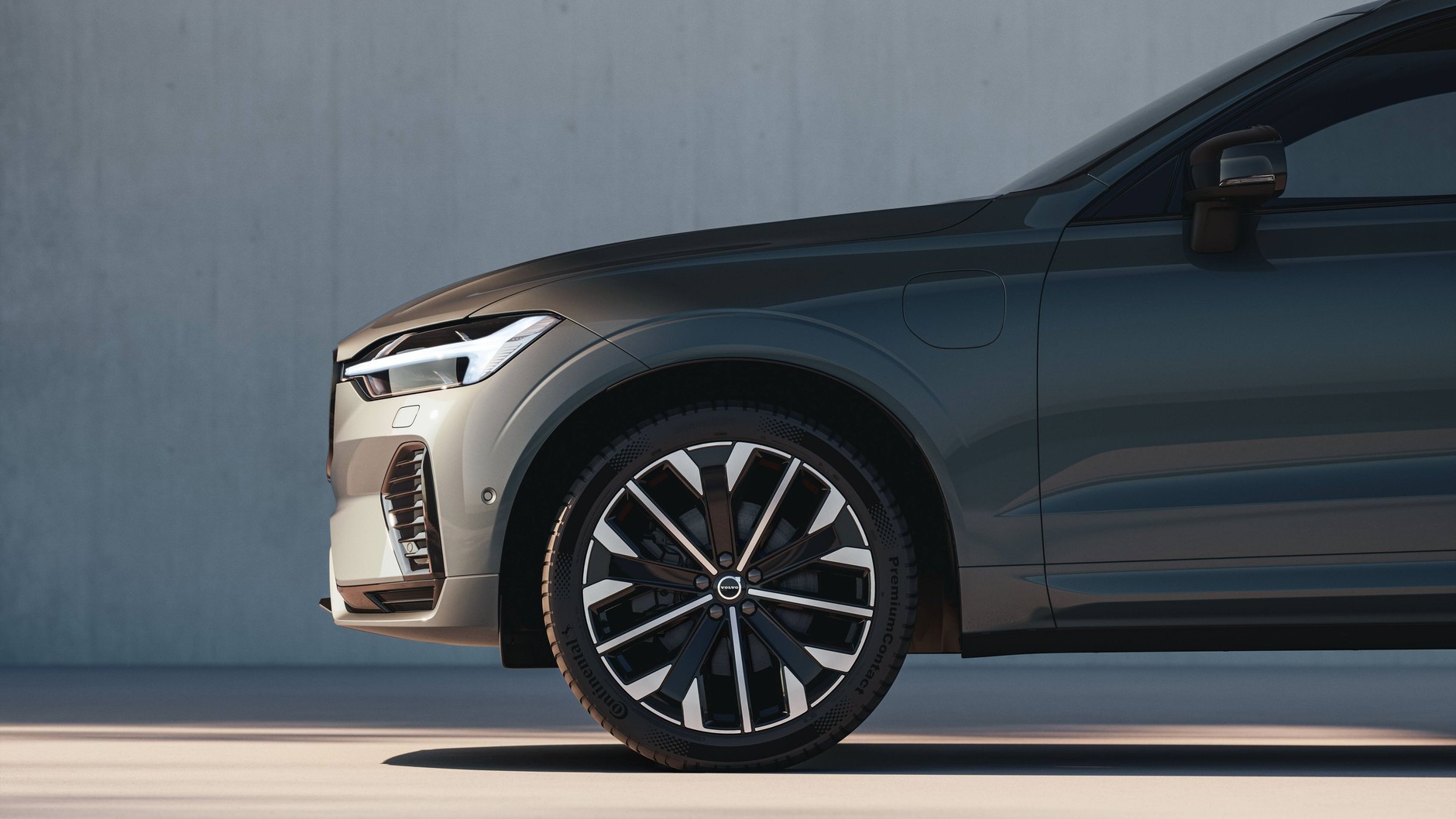 2025 Volvo XC60