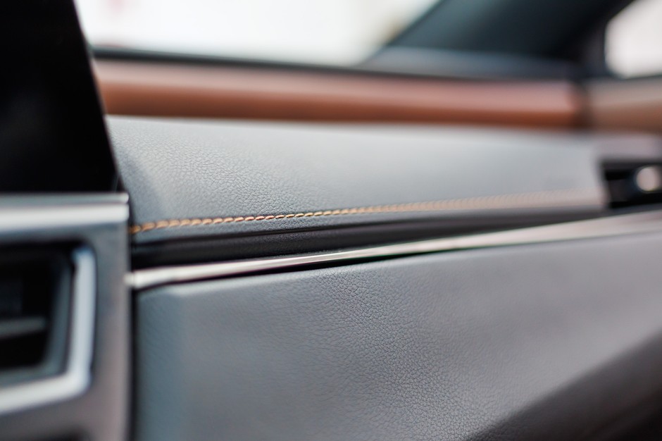 2024 Lexus ES300h