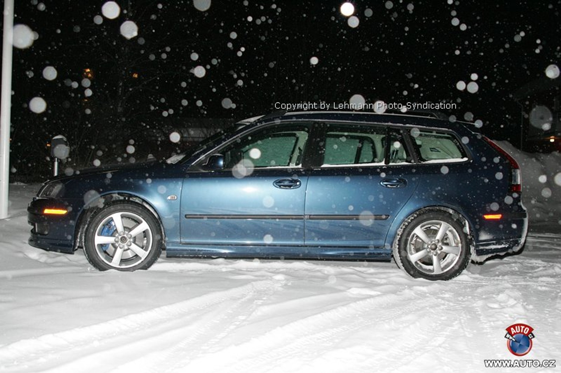 Zdjęcia szpiegowskie: Saab 9-3 Black Turbo, wersja 4x4 i duży facelifting