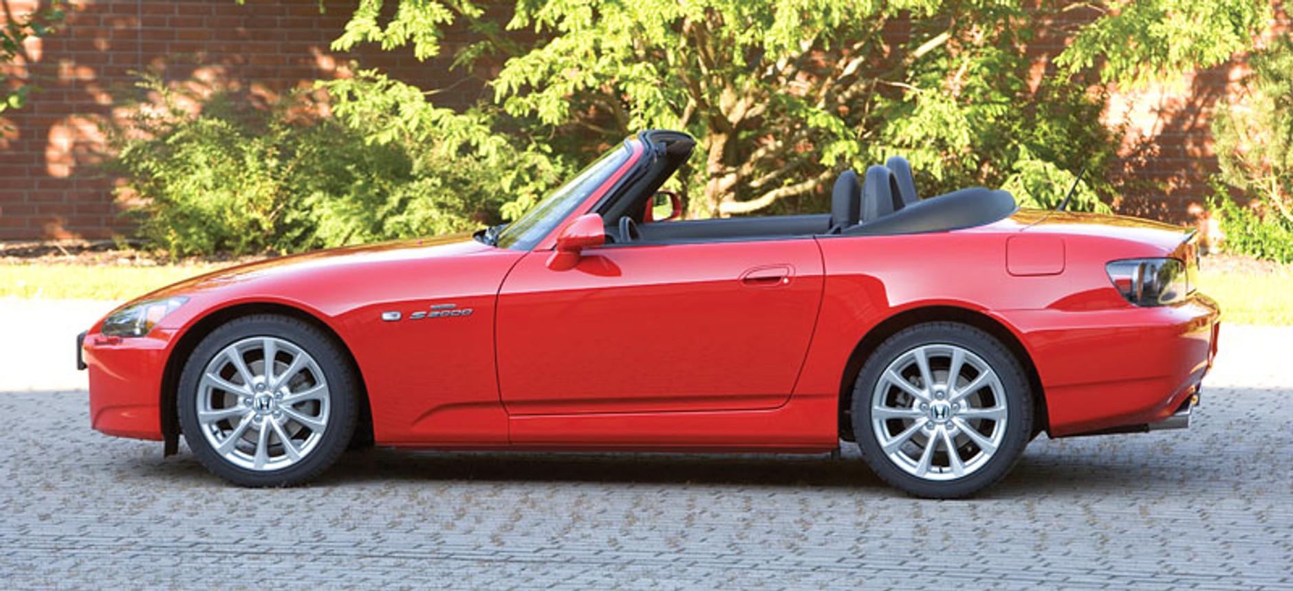 Honda S2000 – zbliża się koniec produkcji żywej legendy