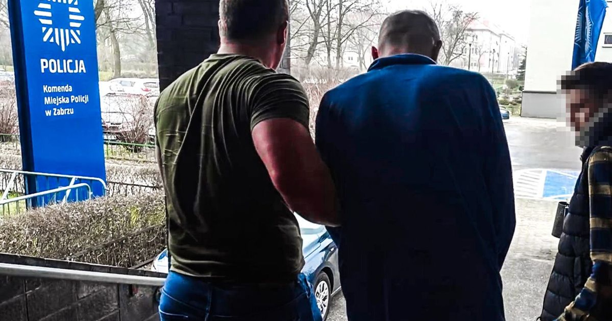42-letni mieszkaniec Zabrza zatrzymany po kolizji i groźbach wobec policji