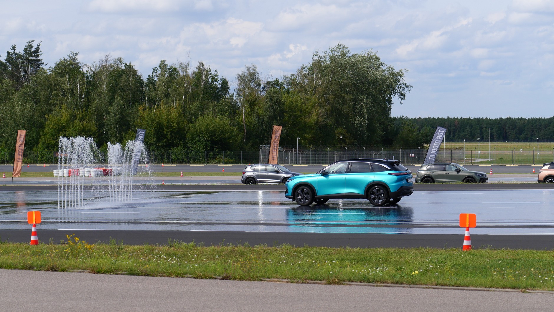 Wielki Test Auto Świata 2025. Baic Beijing 5 podczas próby na szarpaku