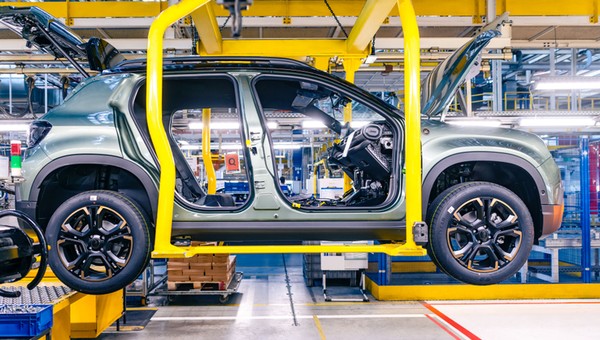 Nowy Jeep Avenger 2026. Produkcja w Tychach idzie pełną parą