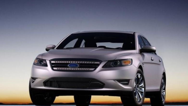 Ford Taurus 2010