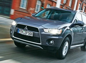 Mitsubishi Outlander: Do przodu bez śladu zadyszki