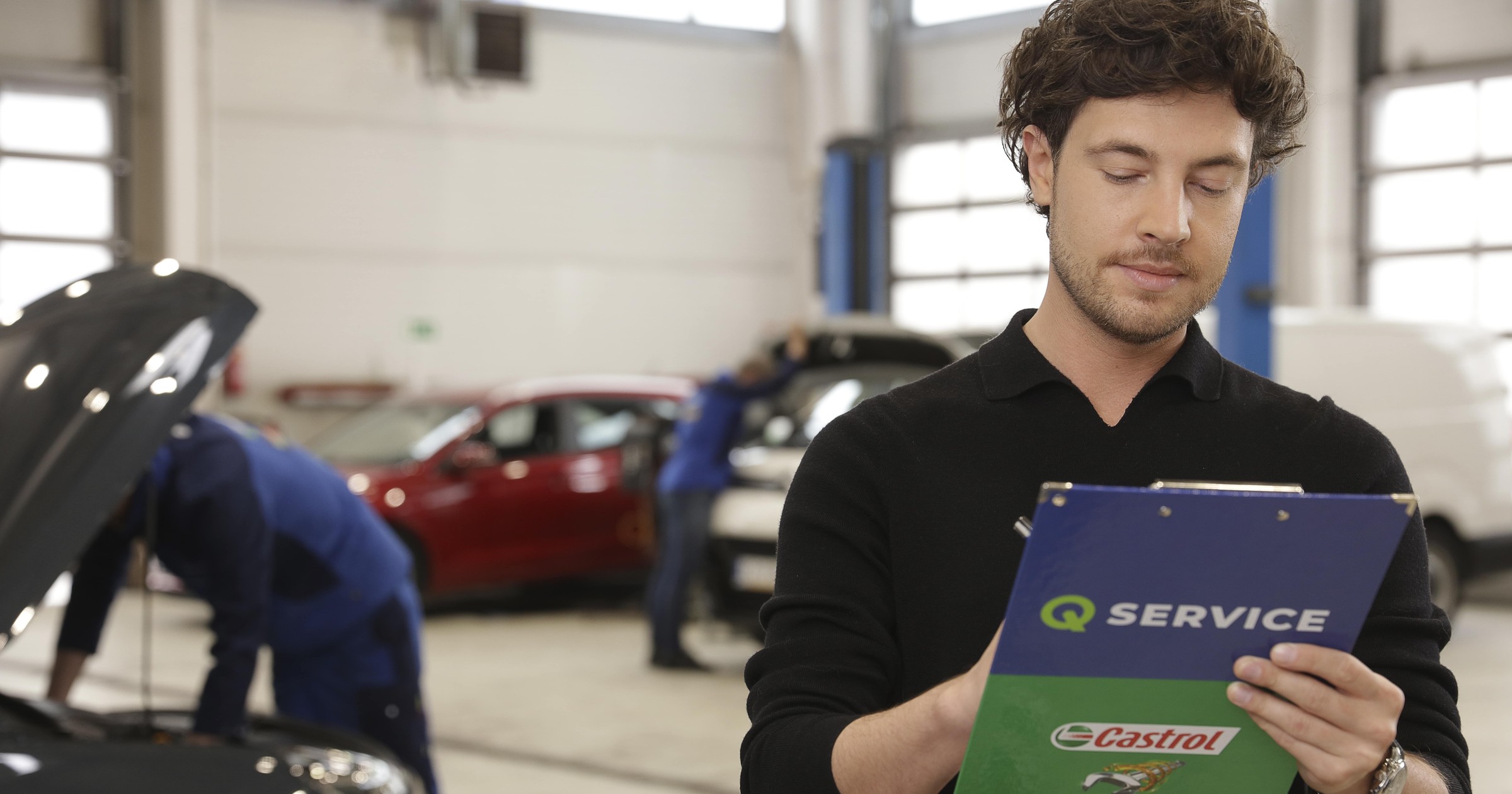 Przegląd w warsztacie sieci Q Service Castrol