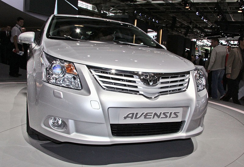 Paryż 2008: Toyota Avensis – pierwsze wrażenia