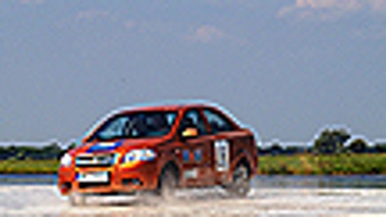 Meta w Bednarach, Lacetti w Warszawie