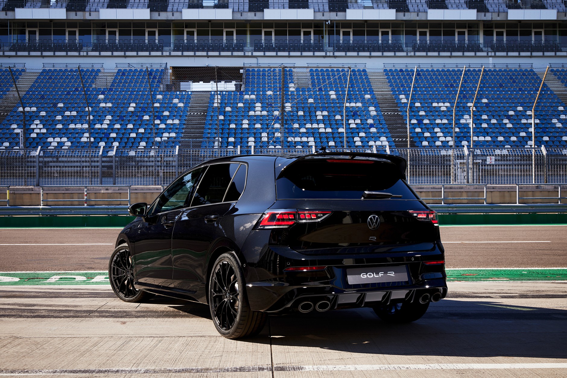Volkswagen Golf R 2024