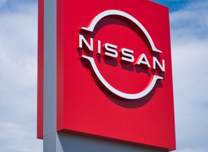 Nissan definitywnie wycofuje się z Rosji. Zatwierdzono sprzedaż fabryki