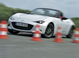 Mazda MX-5 Skyactiv-G 131 - mistrzyni wagi lekkiej