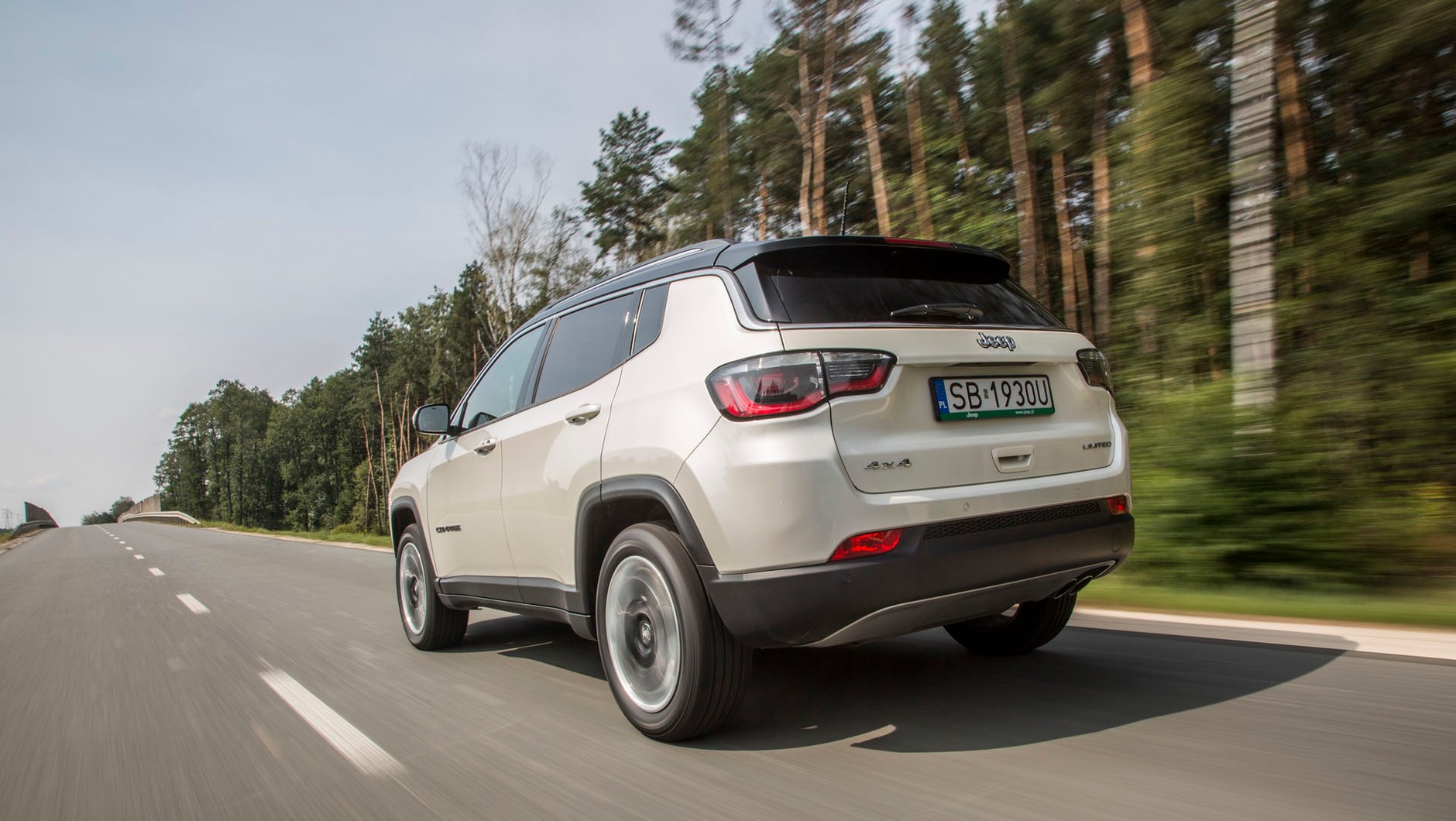 Jeep Compass 2.0 Multijet - sprawdza się nie tylko na asfalcie