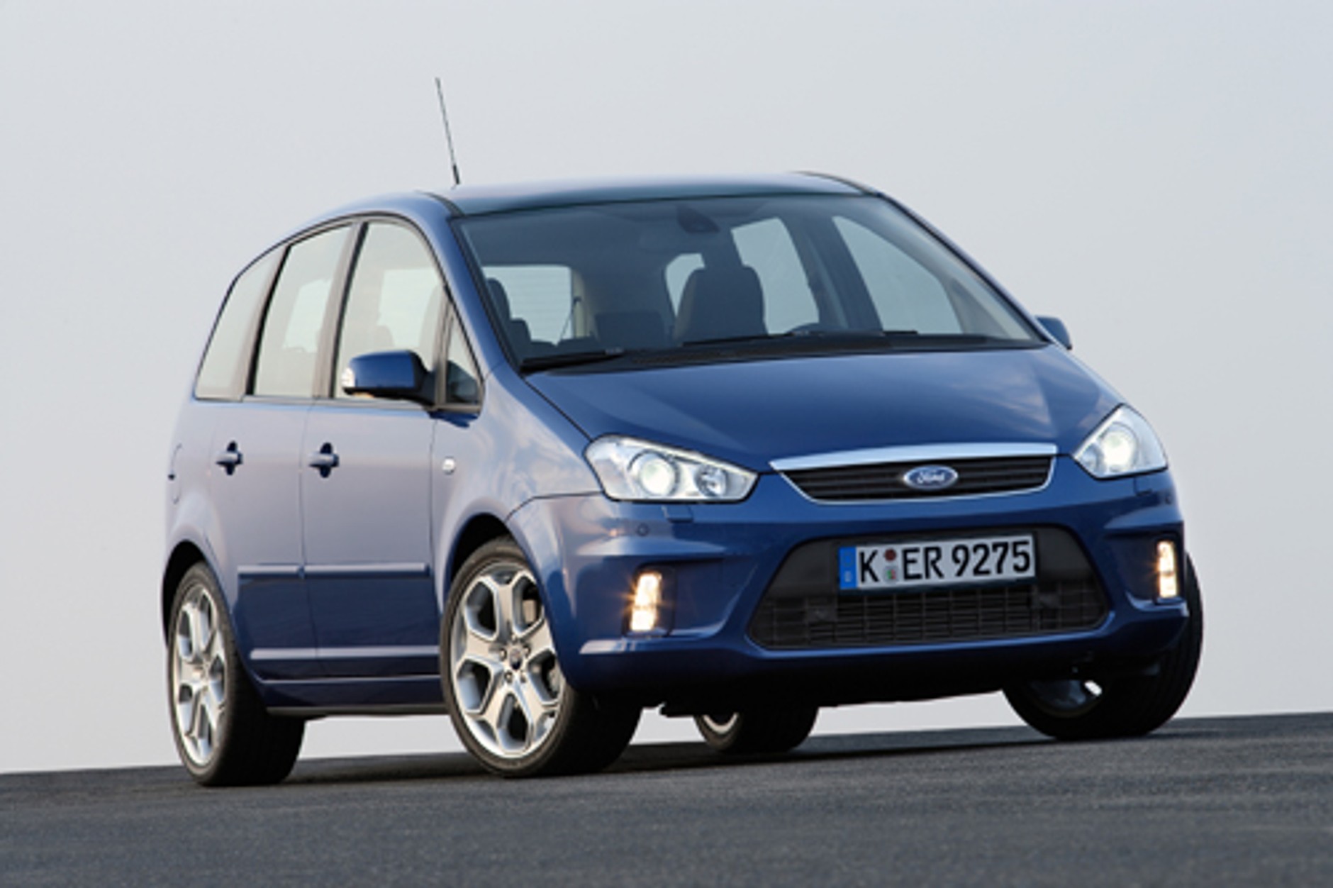 Ford C-Max Flexi Fuel - Niegroźna woń alkoholu