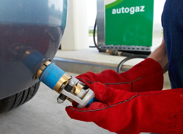 Jazda na LPG tańsza niż autem elektrycznym. Tak wynika z wyliczeń niemieckiego ministerstwa