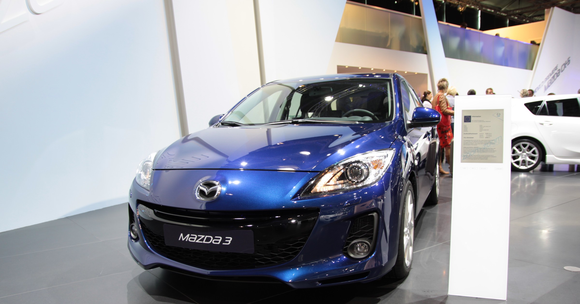 Mazda3 (Frankfurt 2011)