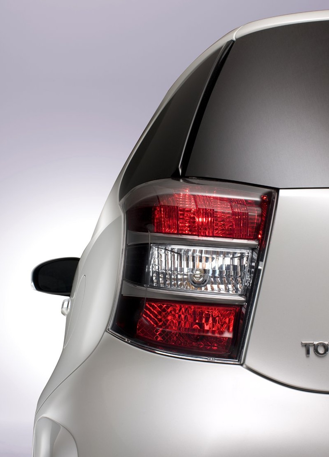 Genewa 2008: Toyota iQ w wersji seryjnej, w sprzedaży jeszcze w tym roku