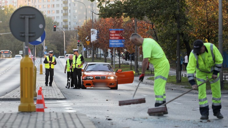Wypadek przy ul. Sokratesa w Warszawie