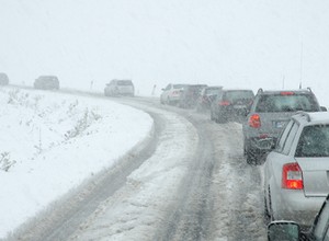 Nadchodzi zima. IMGW ostrzega. Alerty drugiego stopnia
